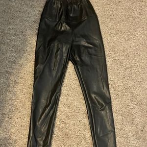 Aritzia black leather leggings